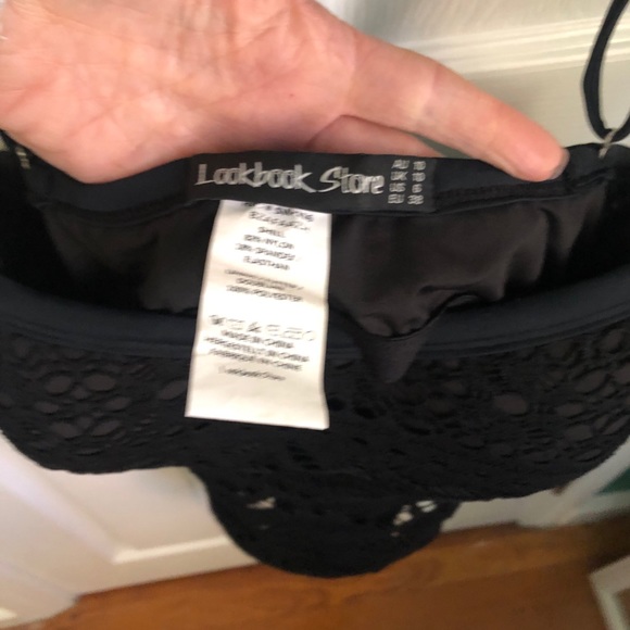 Black lace bathing suit,one piece, US 6 - Picture 6 of 9
